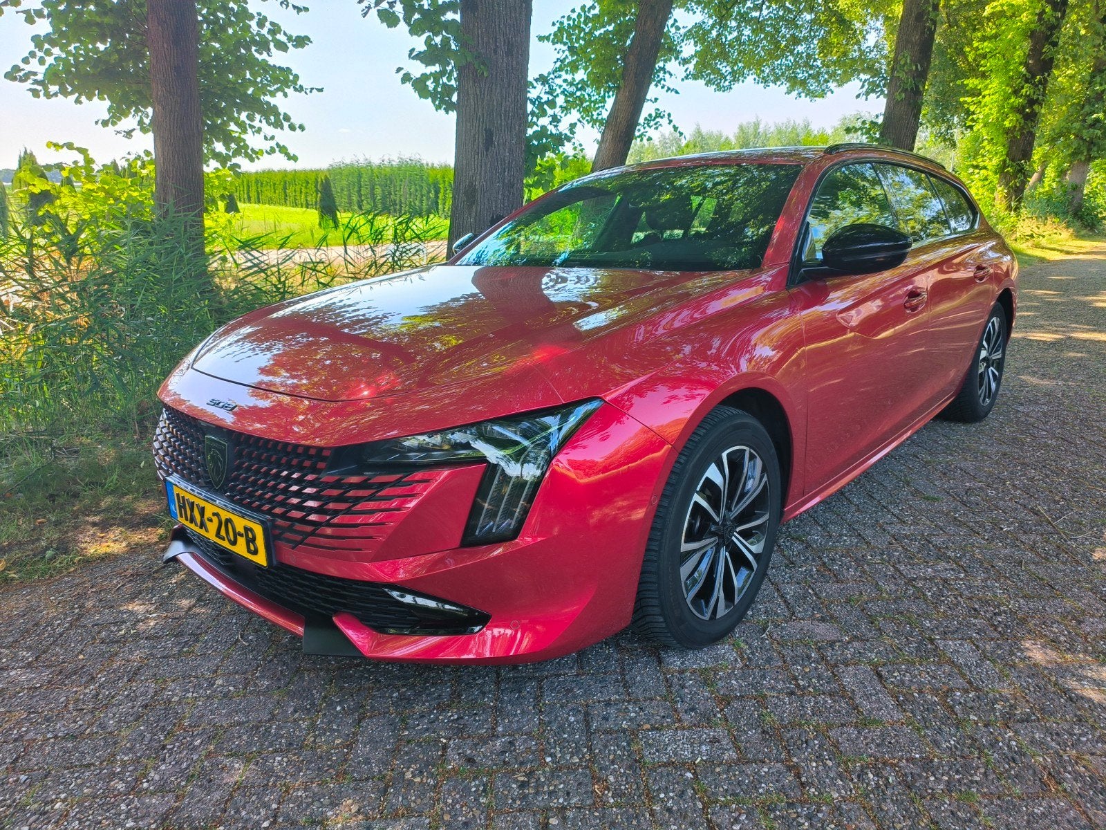 Peugeot 508 SW Allure 1.2 Puretech 130pk S&S, 2024 automaat, Auto's, Peugeot, Stof, 1199 cc, 3 cilinders, 1430 kg