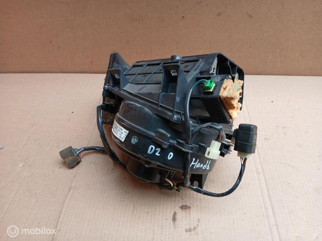 Kachelhuis Land Rover Discovery II 2 Kachel blower motor, Land Rover, Ophalen of Verzenden