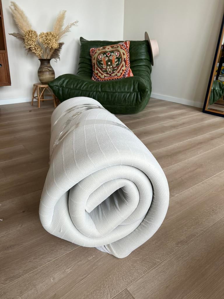 Matt Sleeps high density firm topper, Huis en Inrichting, Slaapkamer | Matrassen en Bedbodems, Ophalen, Tweepersoons, Zo goed als nieuw