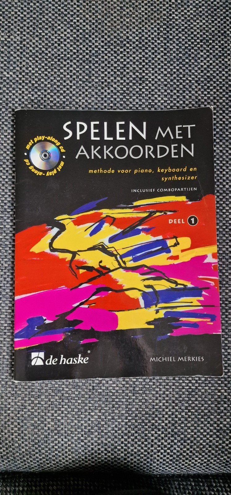 Spelen met Akkoorden (Deel 1) - Piano, Keyboard, Synthesizer, Ophalen of Verzenden, Zo goed als nieuw, Instrument, Michiel Merkies