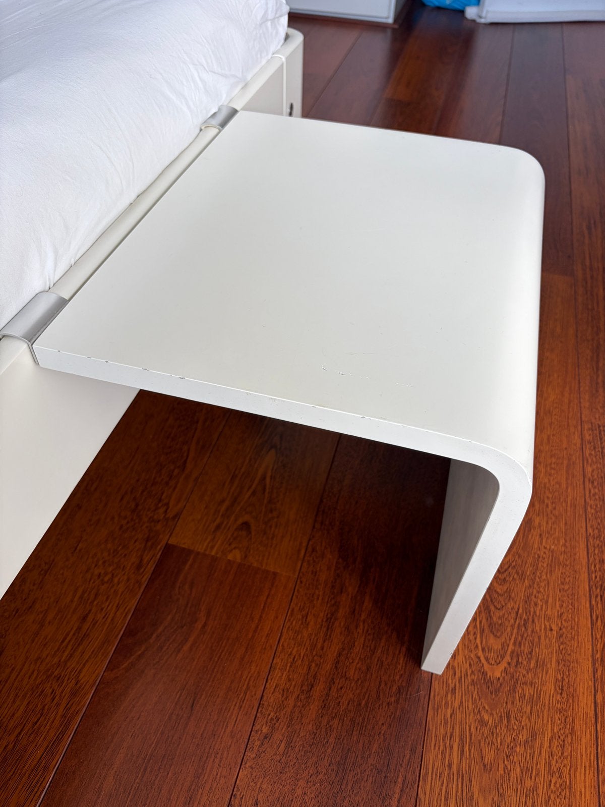 Auping bedtafel wit, Minder dan 45 cm, Minder dan 55 cm, Gebruikt, Vierkant