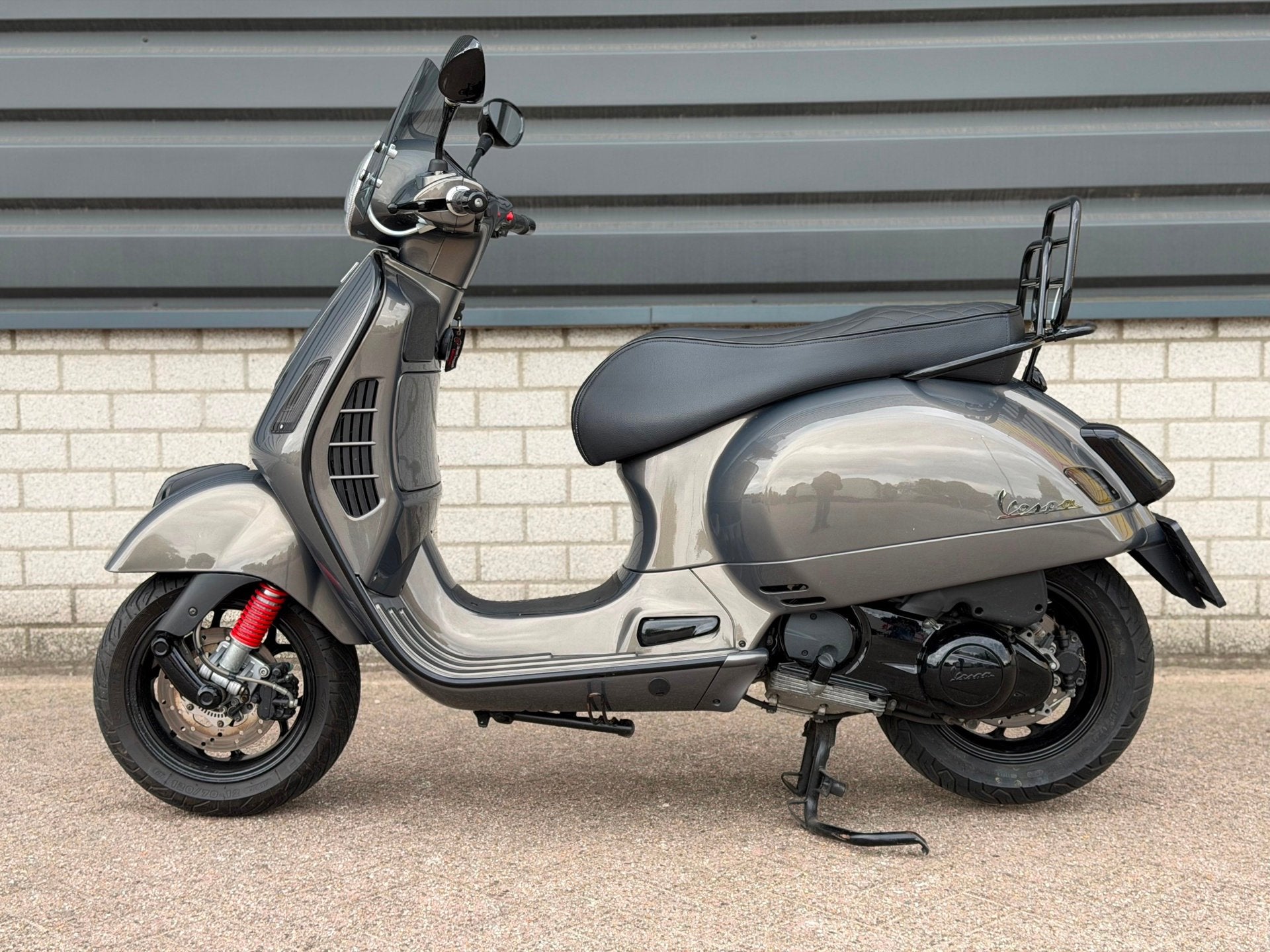 Vespa GTS 300 i.e. Supersport ABS CUSTOM AKRAPOVIC, Scooter, Bedrijf, ABS, 278 cc
