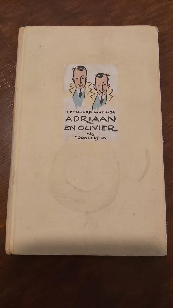Adriaan en Olivier als toneelstuk - Leonard Huizinga, Ophalen of Verzenden, Gelezen, Toneel, Leonard Huizinga