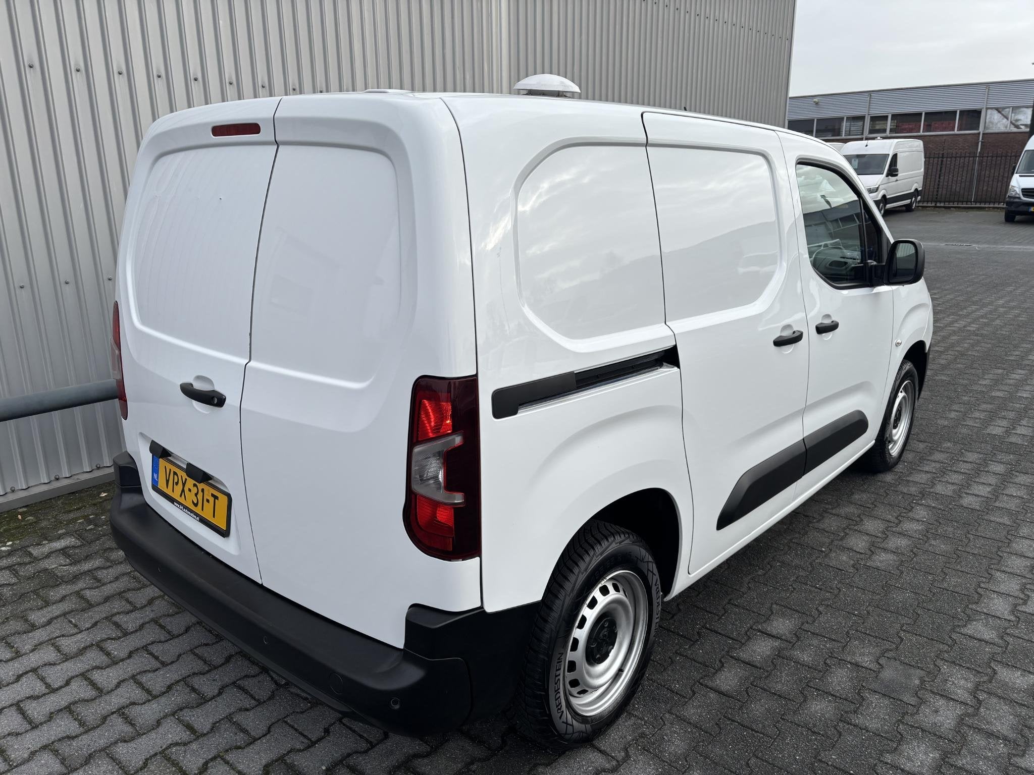 Peugeot Partner 1.5 BlueHDI Premium*A/C*CRUISE*NIEUW MODEL*N, Voorwielaandrijving, Stof, Gebruikt, Euro 6