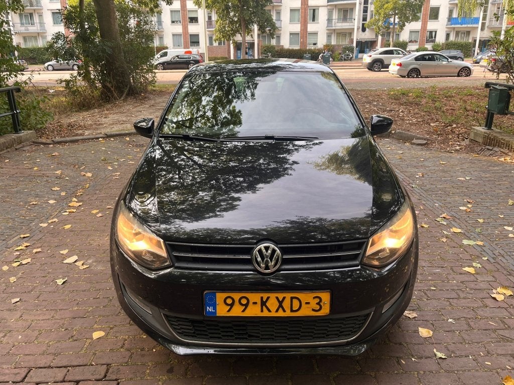 Volkswagen Polo 1.2 TSI 77KW 2010 Zwart, Auto's, Zwart, 988 kg, Handgeschakeld, Particulier