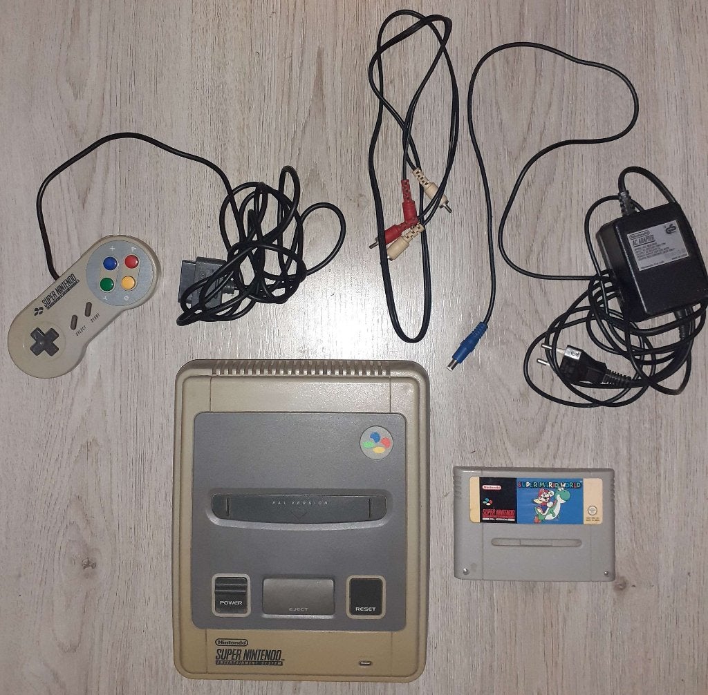 SNES Super Nintendo met spel, Spelcomputers en Games, Spelcomputers | Nintendo Super NES, Ophalen of Verzenden, Gebruikt, Met 1 controller