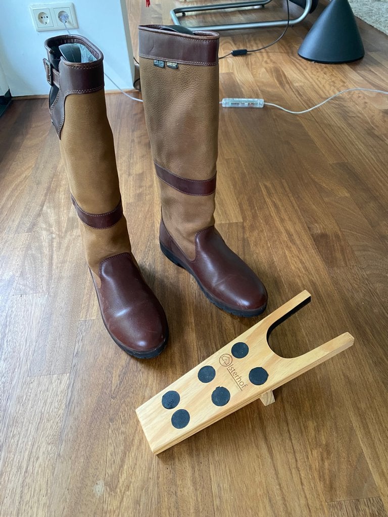 Dubary laarzen maat 9,5, Ophalen, Zo goed als nieuw, Bruin, Boots