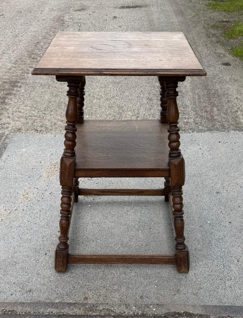 Tafeltje, Ophalen