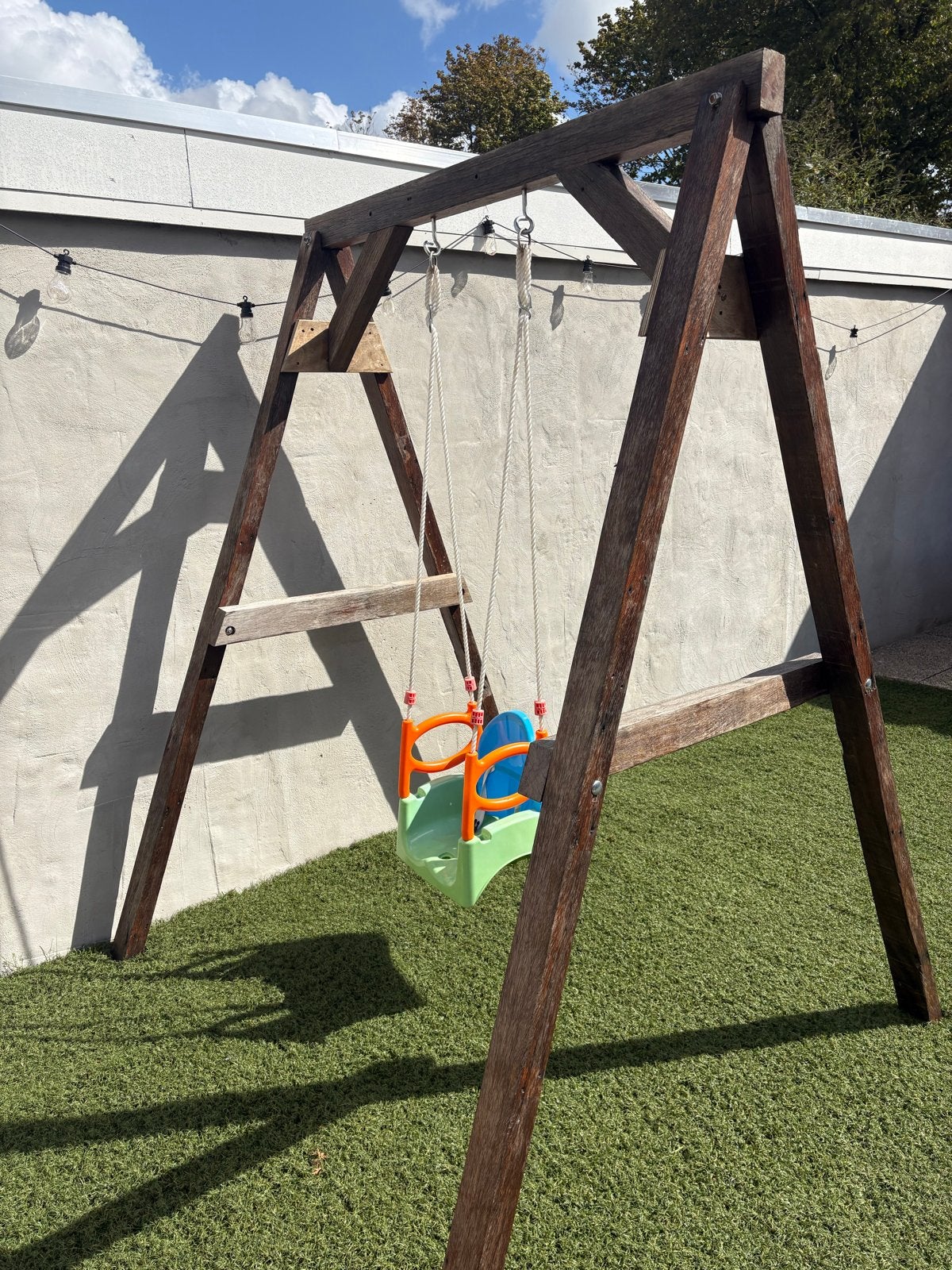 Houten schommel met babyzitje, Kinderen en Baby's, Speelgoed | Buiten | Speeltoestellen, Ophalen, Gebruikt, Schommel