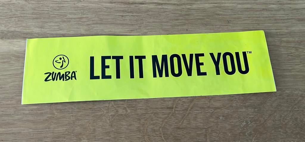 Sticker Zumba let it move you, Ophalen of Verzenden, Zo goed als nieuw, Sport