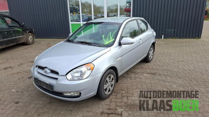 Portier 2Deurs links van een Hyundai Accent, Gebruikt, -, Deur, -