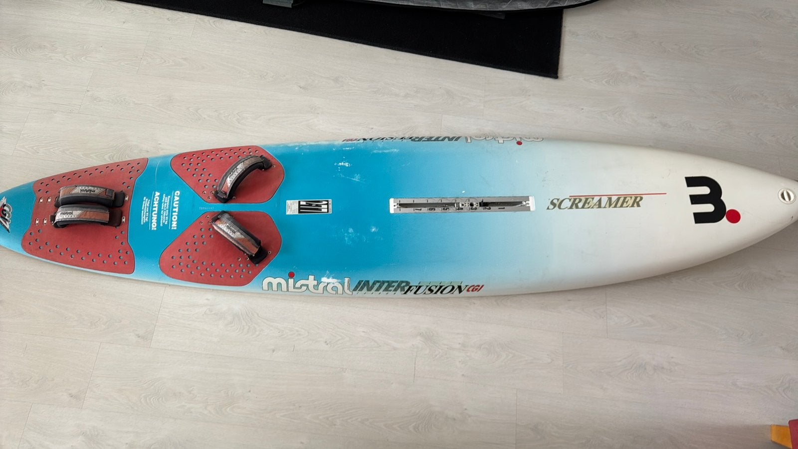 Mistral screamer 277, Gebruikt, Ophalen of Verzenden, Plank, Met mastvoet