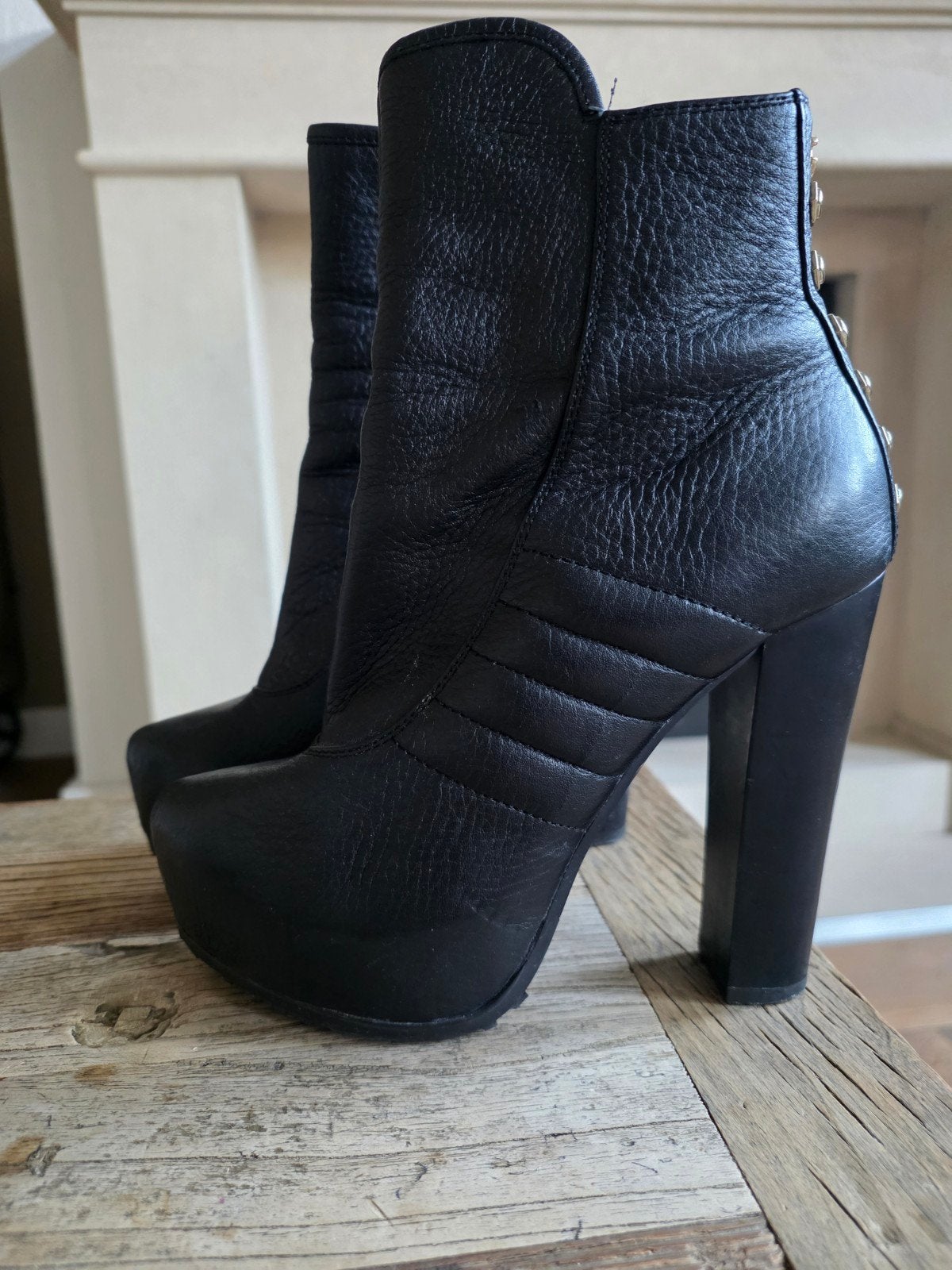Just Cavalli Zwarte Leren Enkellaarzen met Studs Maat 35, Zwart, Lage of Enkellaarzen, Ophalen of Verzenden, Just Cavalli