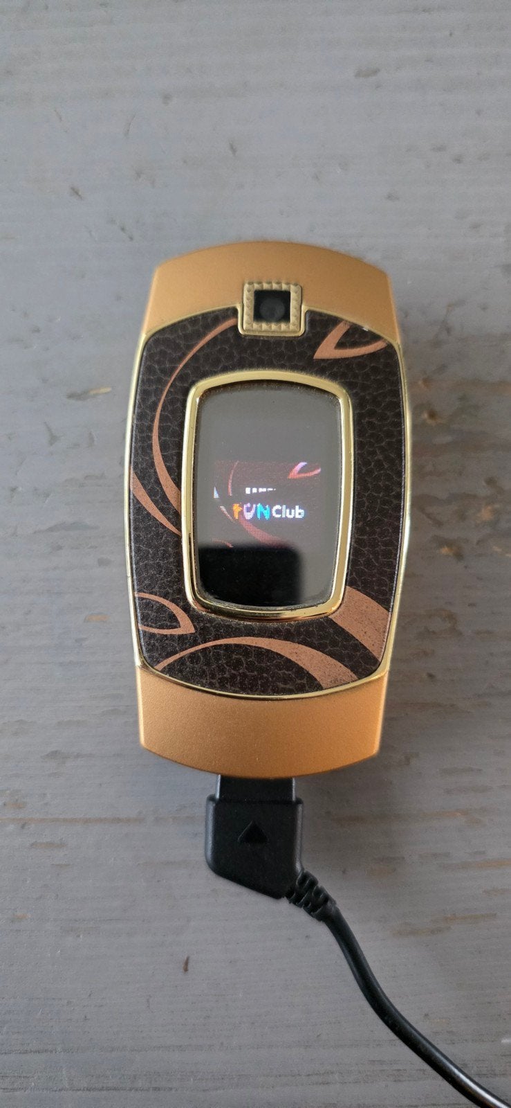 Samsung SGH-E500 lady phone, Ophalen