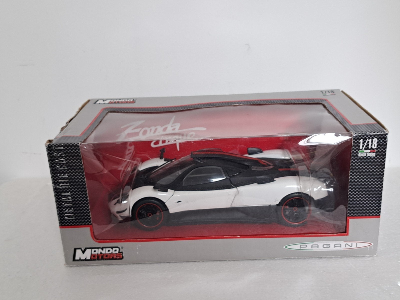 Pagani Zonda Cinque 1/18 Nieuwstaat, Ophalen of Verzenden, Zo goed als nieuw, Auto, Overige merken