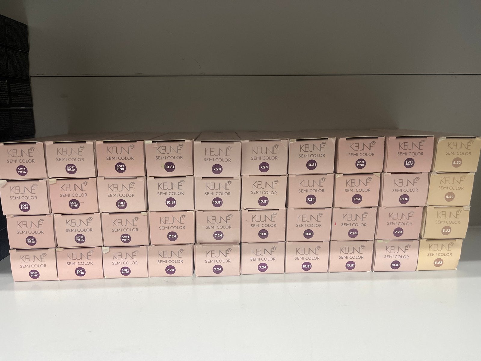 40 x Keune Semi Color Haarverf - Diverse Kleuren, Sieraden, Tassen en Uiterlijk, Uiterlijk | Haarverzorging, Ophalen of Verzenden