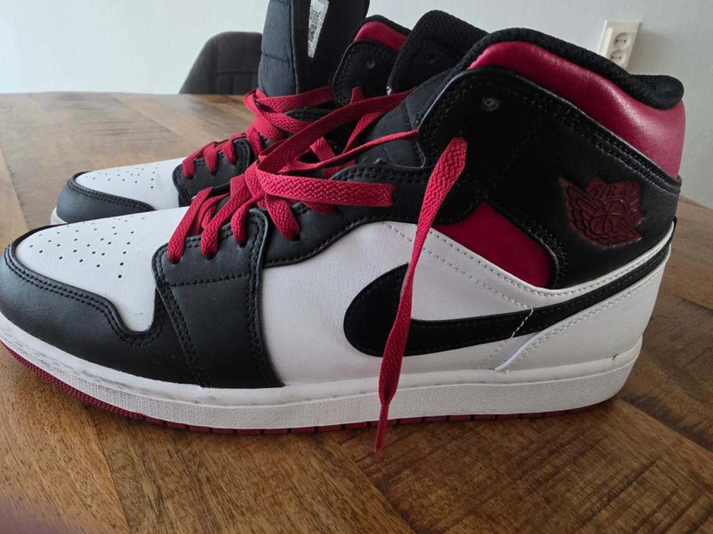Nike Jordan sneakers in maat 46, Ophalen of Verzenden, Schoenen