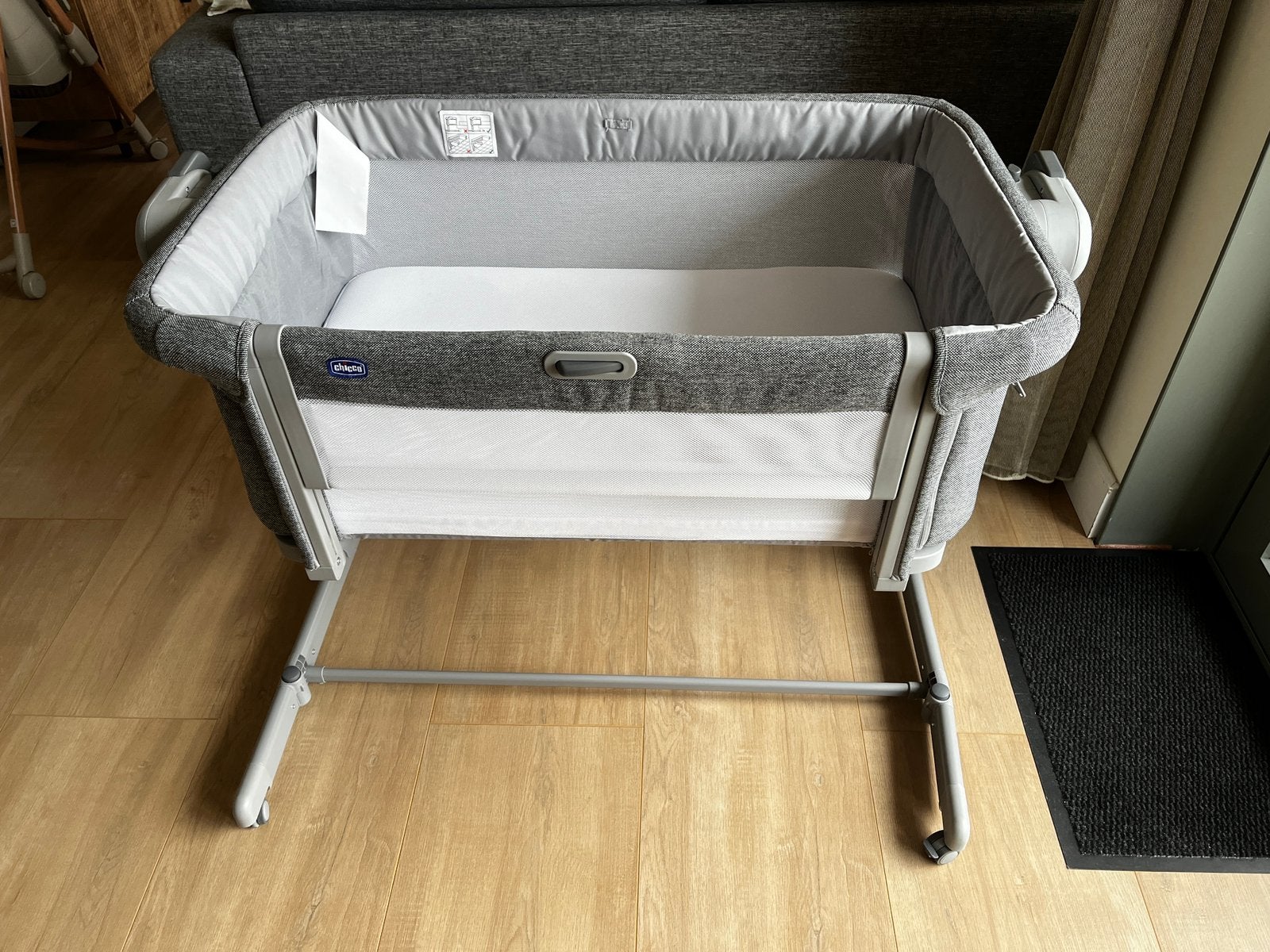 Chicco Co-sleeper - Next2Me Magic Evo, Kinderen en Baby's, Babywiegjes en Ledikanten, Ophalen of Verzenden, Zo goed als nieuw