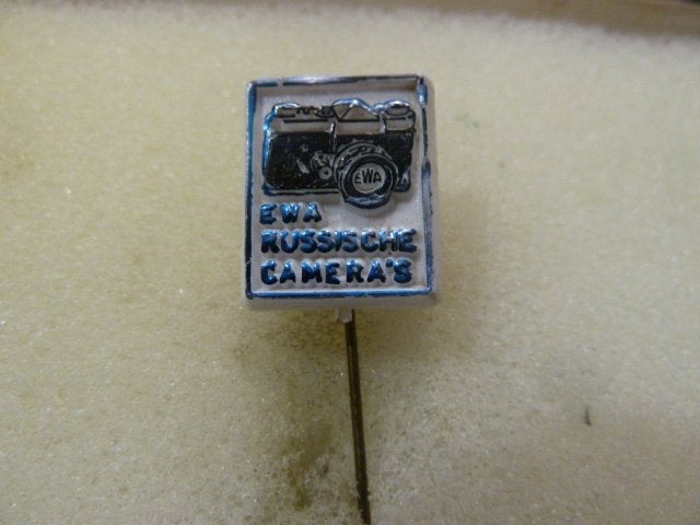 Vintage EWA Russische Camera's Speldje/Pin, Ophalen of Verzenden, Gebruikt, Overige onderwerpen, Speldje of Pin