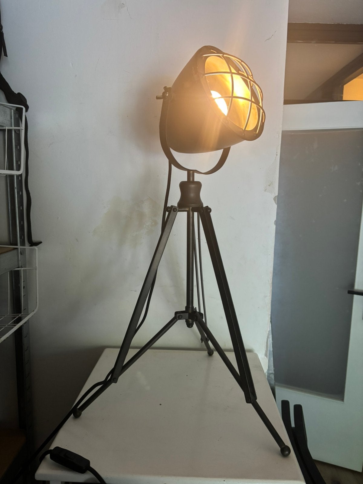 Industriële lamp, Ophalen, Zo goed als nieuw