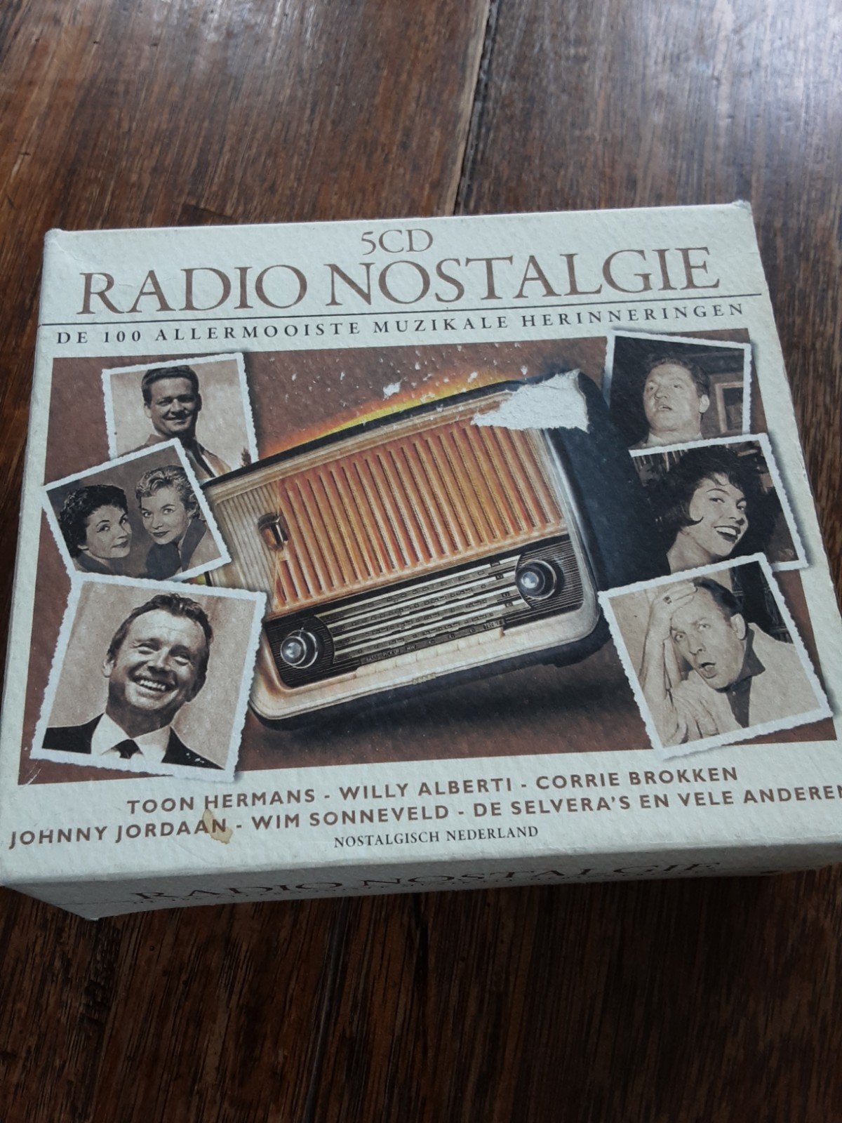 5CD Radio Nostalgie - 100 Muzikale Herinneringen, Ophalen, Gebruikt, Overige genres
