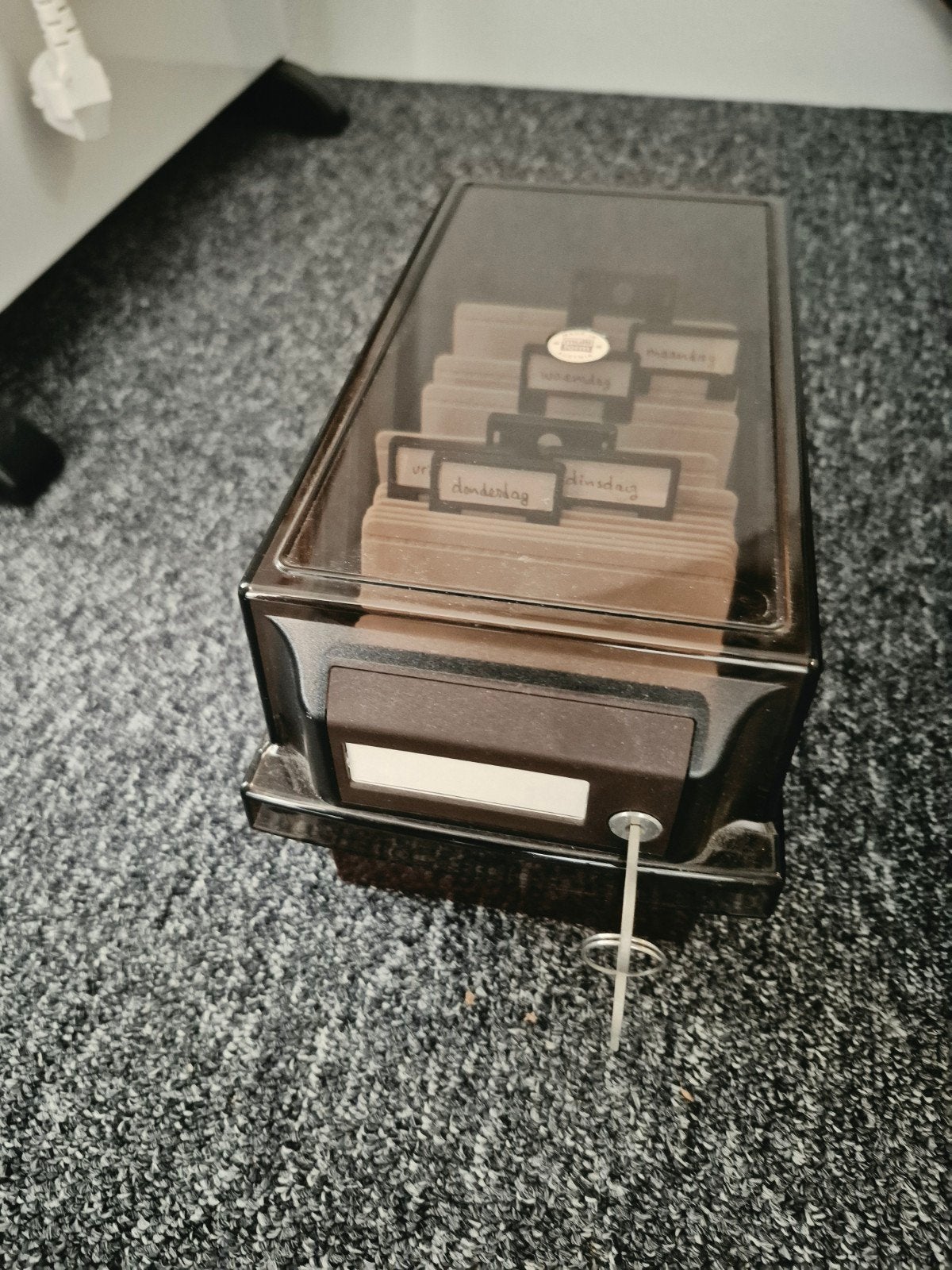 Vintage Multi Form Kaartenbak met Sleutel – Retro Steekkaart, Ophalen, Huis en Inrichting