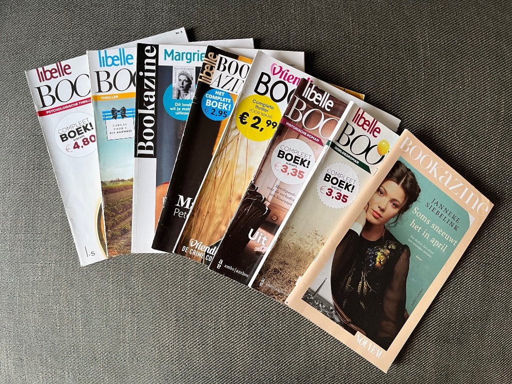 Bookazine's 8 titels. (Roman/Thriller/Biografie) 8 > €8.-, Ophalen of Verzenden, Zo goed als nieuw
