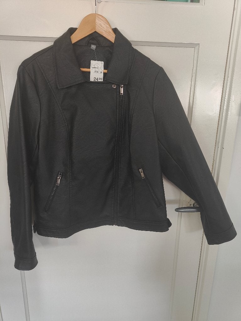 Nieuw! Zeeman dames bikerjas– Zwart – Maat 46, Kleding | Dames, Zwart, Maat 46/48 (XL) of groter, Nieuw, Ophalen of Verzenden