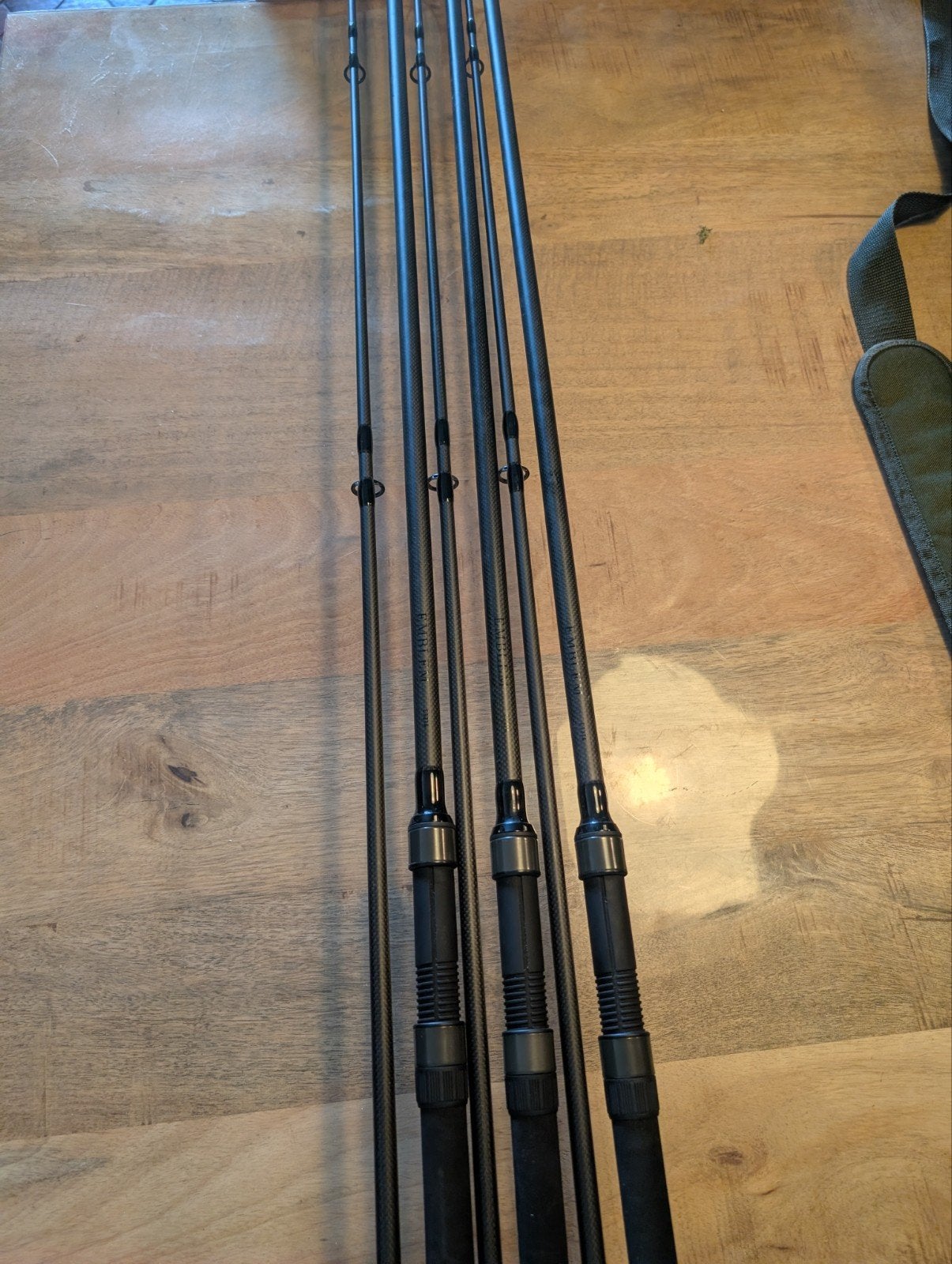 3 Daiwa Emblem 11ft 3.25lb karperhengels, Watersport en Boten, Hengelsport | Algemeen, Ophalen