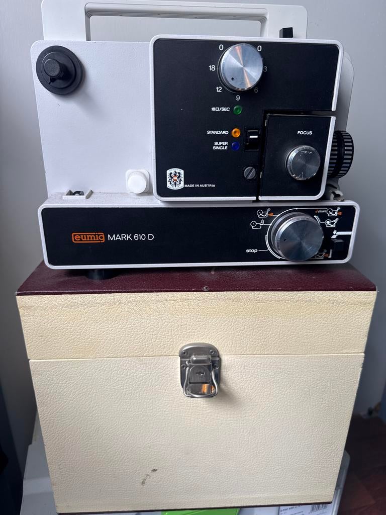 Eumig Mark 610 D Super 8 Filmprojector uit 1976, Ophalen of Verzenden