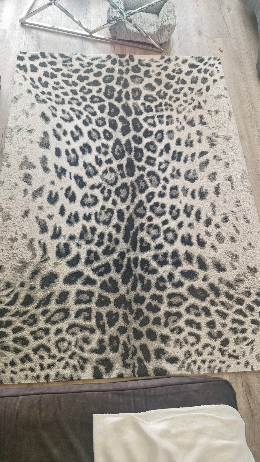 Leopardprint Vloerkleed - Zwart/Wit. 230x160cm, Ophalen, 150 tot 200 cm, 200 cm of meer, Modern, Trendy, Leopardprint
