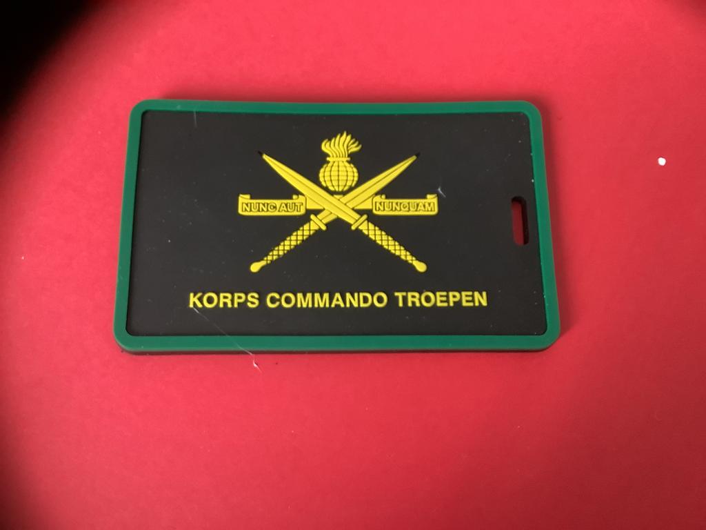 Badge van het Korps Commando Troepen, Ophalen of Verzenden, Landmacht, Nederland, Embleem of Badge