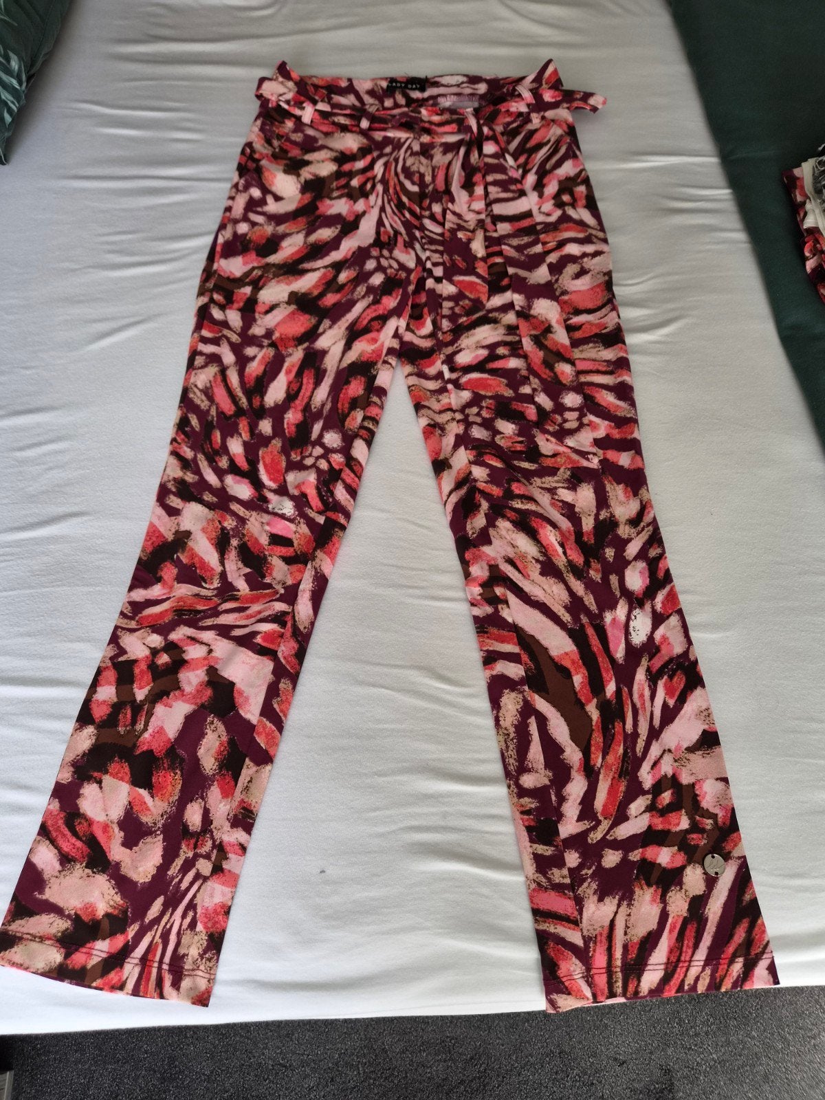 Lady day maat xs dames broek, Zwart, Ophalen of Verzenden, Zo goed als nieuw, Maat 34 (XS) of kleiner