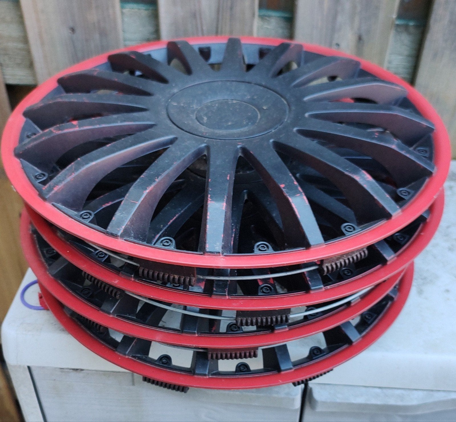 Crystal wieldoppen 15 inch zwart/rood (set van 4), Auto diversen, Wieldoppen, Ophalen of Verzenden, Gebruikt