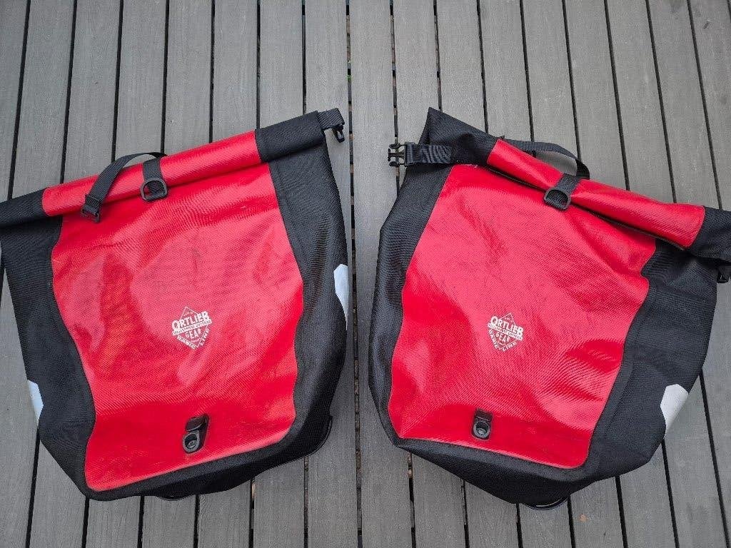 Ortlieb Basic line fietstassen - Rood, waterdicht, Fietsen en Brommers, Fietsaccessoires | Fietstassen, Ophalen of Verzenden, Gebruikt