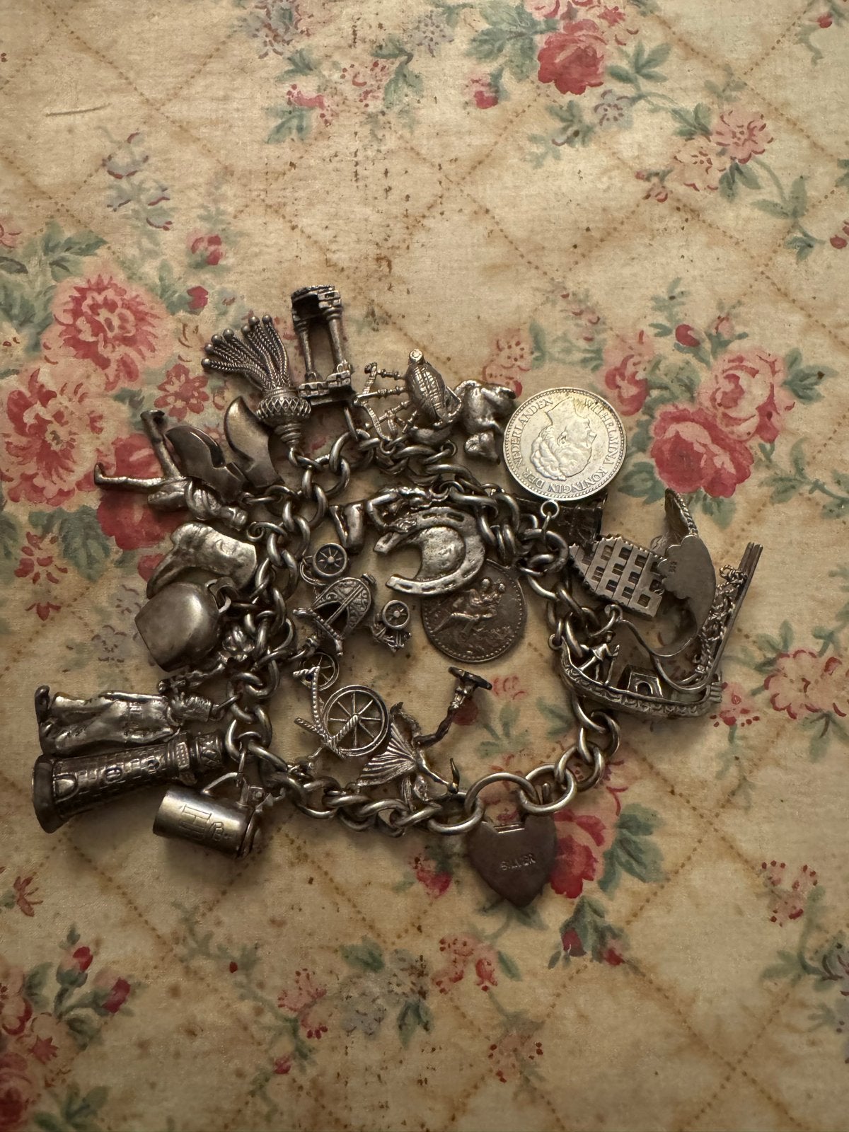Vintage Zilveren Bedelarmband met Diverse Bedels, Sieraden, Tassen en Uiterlijk, Ophalen of Verzenden, Zilver, Armband