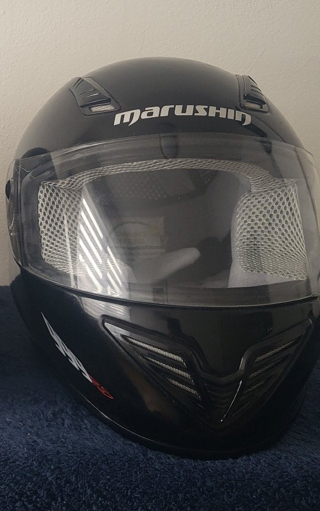 stoere zwarte motorhelm met beschermhoes, Verzenden, Tweedehands, Dames, Overige merken