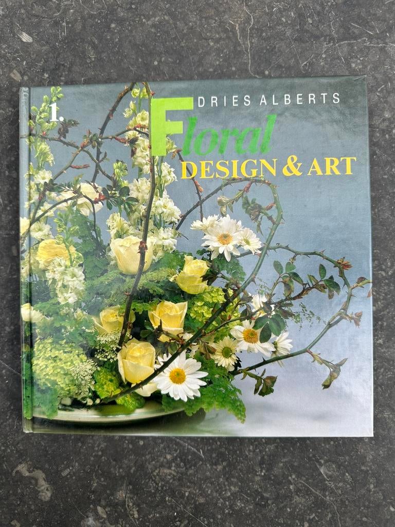 Floral Design & Art - Dries Alberts, Boeken, Ophalen of Verzenden, Gelezen, Dries Alberts, Interieur en Design