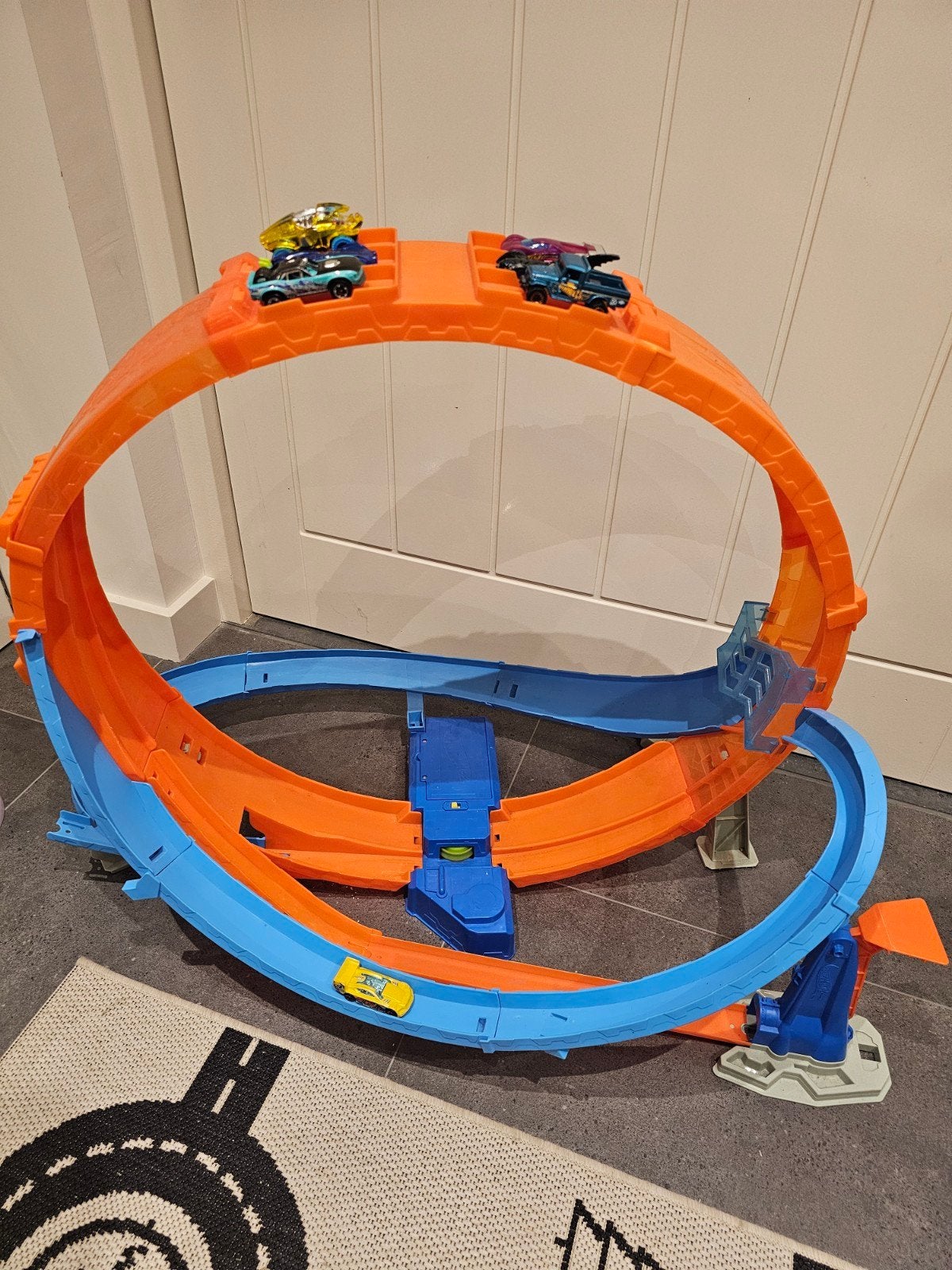 Hot Wheels Action Wervelende Looping Racebaan, Ophalen of Verzenden, Met looping, Racebaan, Gebruikt
