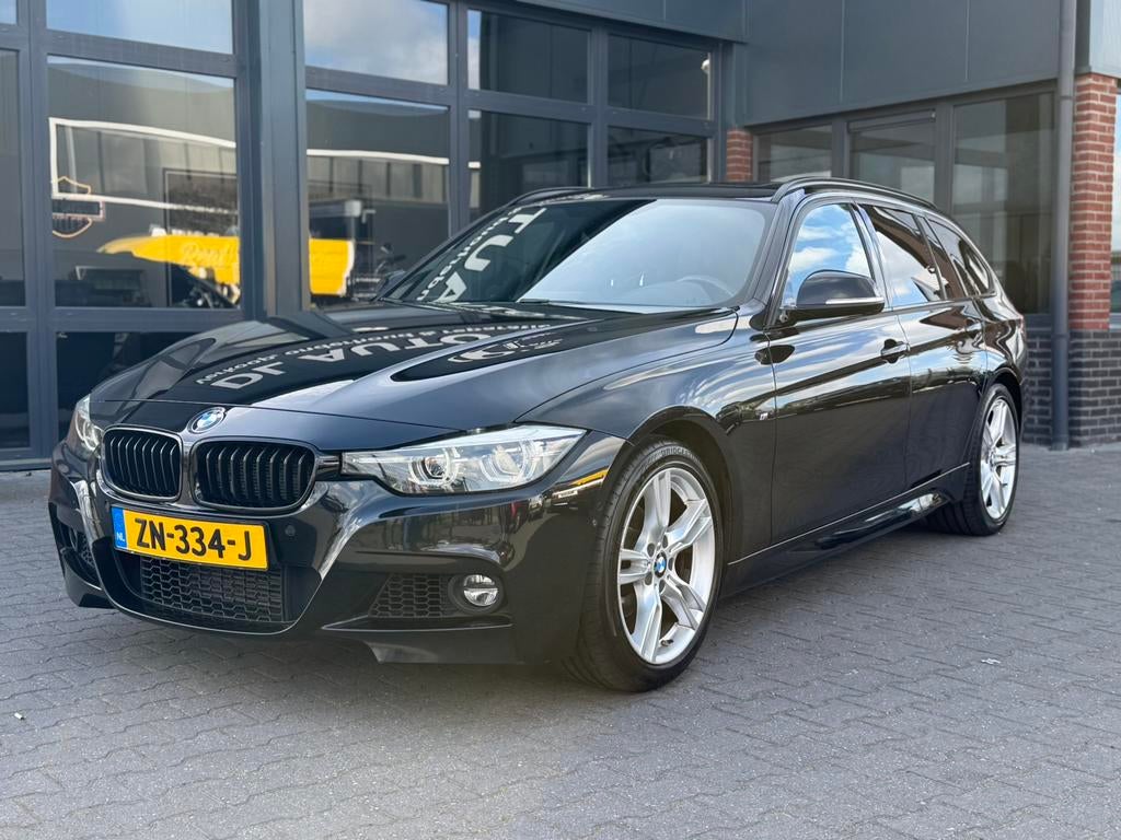 BMW 3-Serie 318i 136pk Aut 2019 Pano/camera, Automaat, Zwart, Parkeerassistent, 1465 kg
