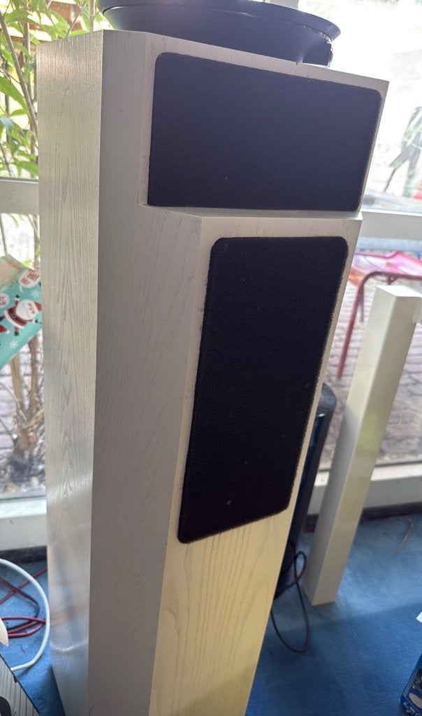 2x Elipson 1303 FT, Foster Tweeter Wit nerf en foam, Stereo speakers, 120 tot 150 watt, Zo goed als nieuw, Basreflex
