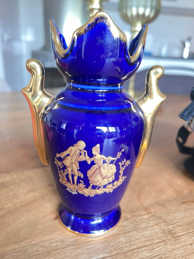 Chinees vaasje cobalt bauw met goud erop, Ophalen of Verzenden