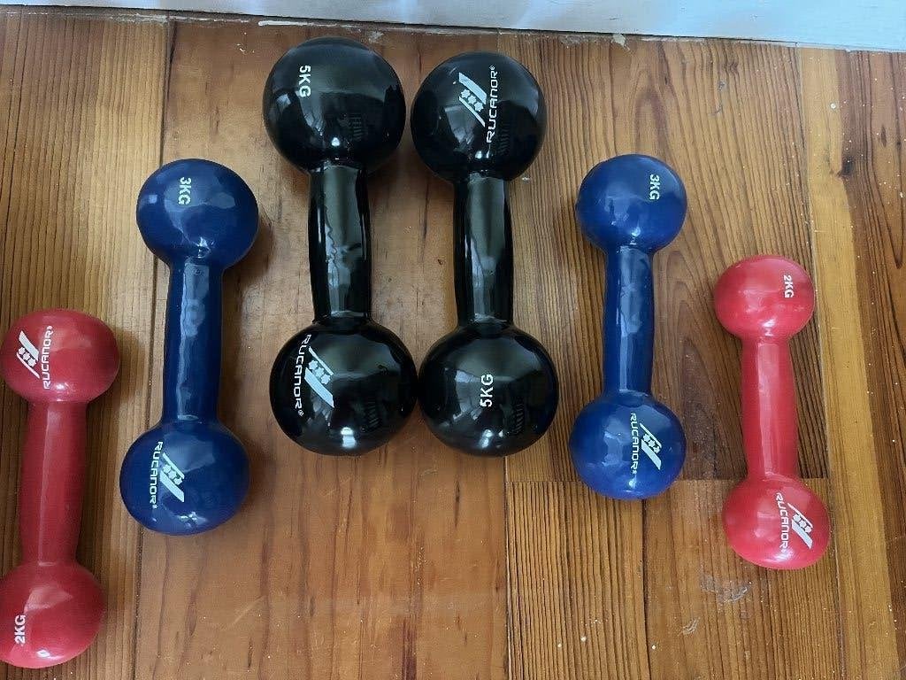 Rucanor dumbbellset – 3 paar (2 / 3 / 5 kg) – 6 stuks, Ophalen, Zo goed als nieuw, Benen, Dumbbell