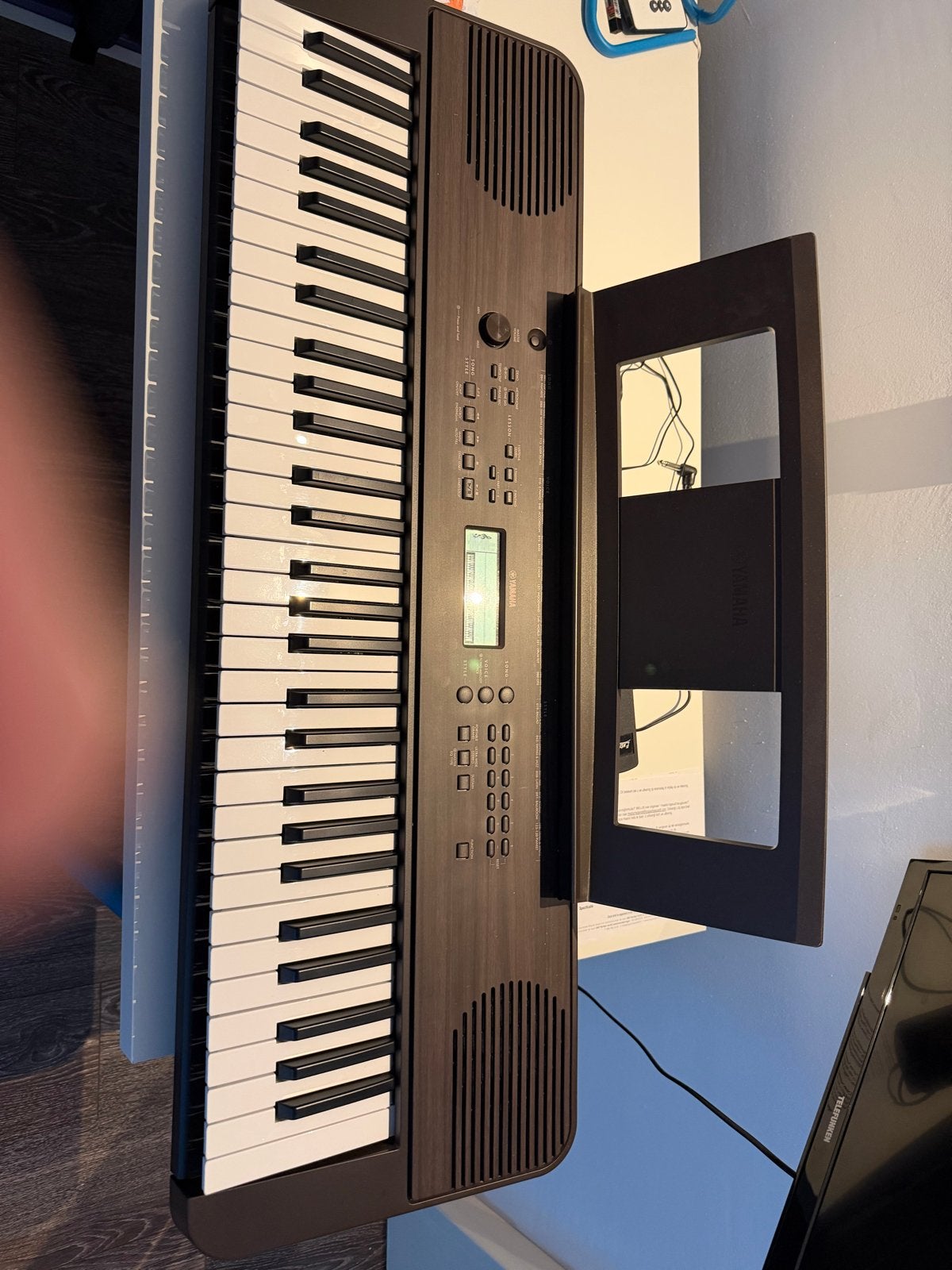 Yamaha PSR-E360 DW, Muziek en Instrumenten, Keyboards, 61 toetsen, Verzenden, Yamaha, Zo goed als nieuw