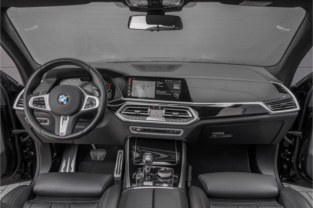 BMW X5 xDrive45e High Executive M-Sport Pano 360° CarPlay L, Auto's, BMW, 12 maanden, Gebruikt, 394 pk, Zwart