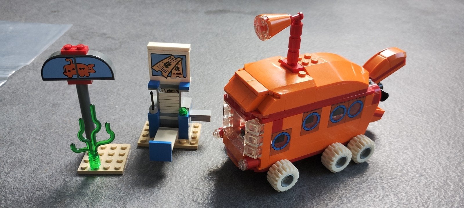 Lego 3830 SpongeBob SquarePants: The Bikini Bottom Express, Ophalen of Verzenden, Zo goed als nieuw