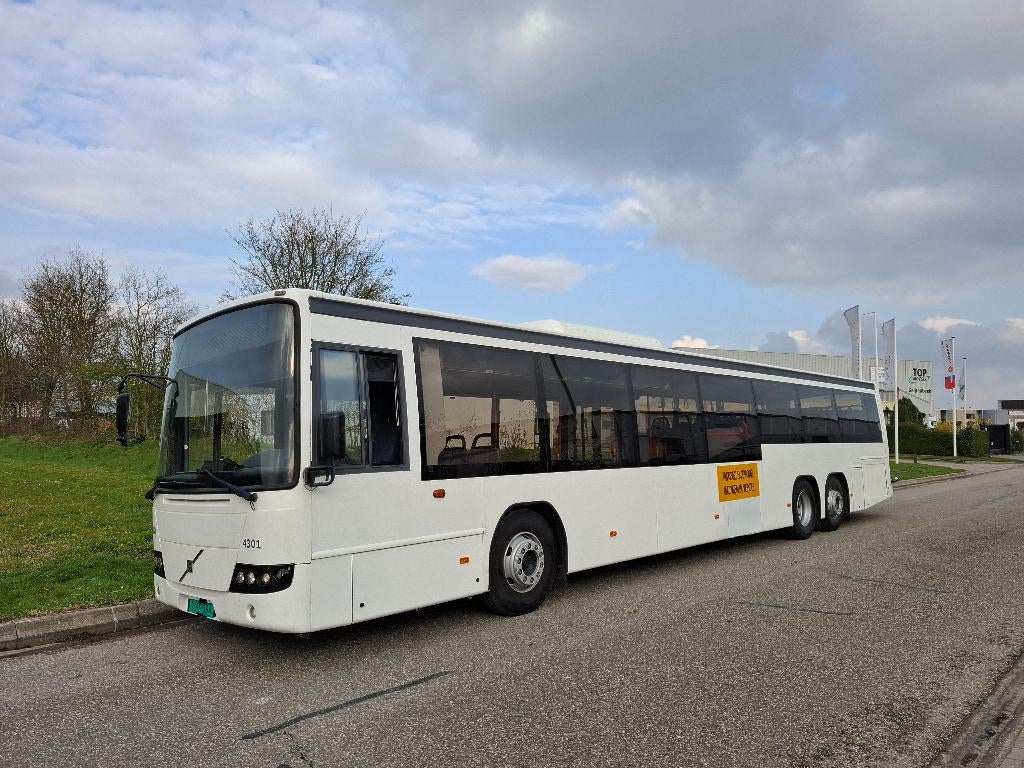 * VOLVO * 8700LE * Euro 5 * 57 Zitpl.* Automaat * Airco *, Auto's, Automaat, Euro 5, Stof, Bedrijf