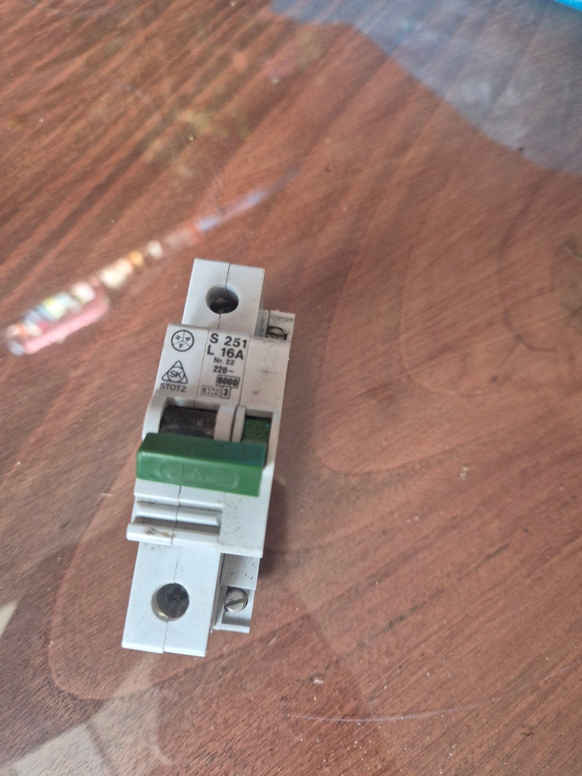 Stotz S 251 L 16A Installatieautomaat, Ophalen of Verzenden, Gebruikt, Overige merken, Installatieautomaat