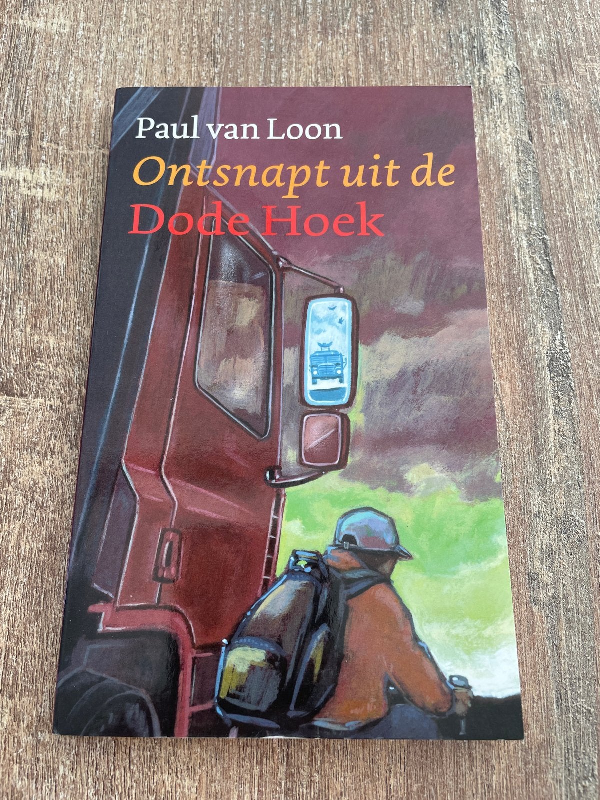 Paul van Loon - Ontsnapt uit de Dode Hoek, Ophalen of Verzenden, Gelezen, Fictie algemeen