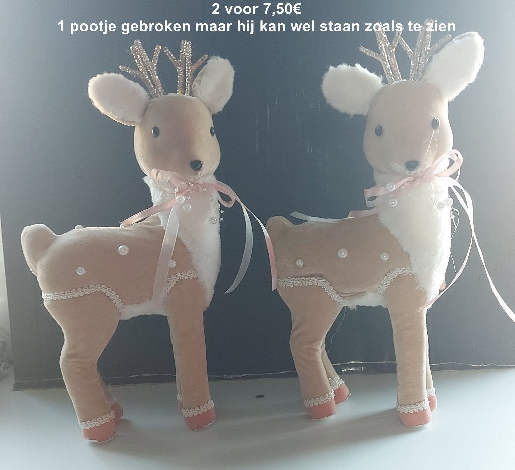 2 fluwelen hertjes : 37 cm, Ophalen of Verzenden, Zo goed als nieuw
